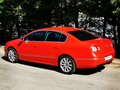 2010 Volkswagen Passat B6, красный, 1100000 рублей - вид 4