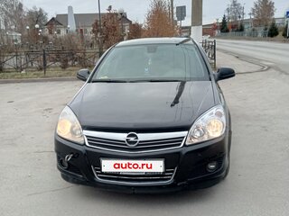2010 Opel Astra H Рестайлинг, чёрный, 600000 рублей, вид 1