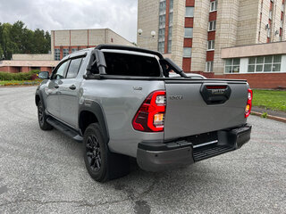 2021 Toyota Hilux VIII Рестайлинг 2, серебристый, 6290000 рублей, вид 5