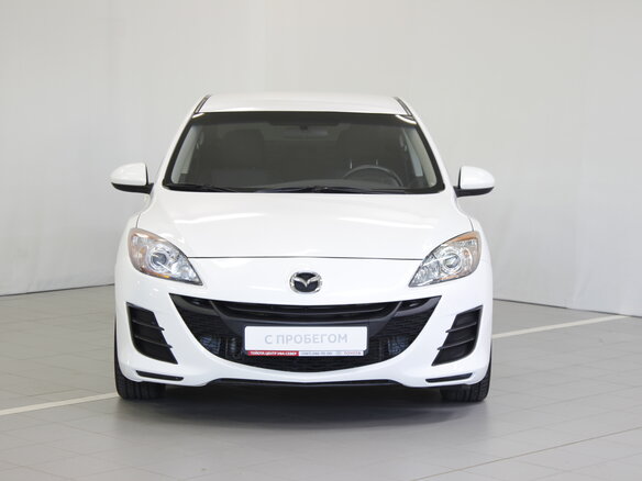 2012 Mazda 3 II (BL) Рестайлинг, белый - вид 1