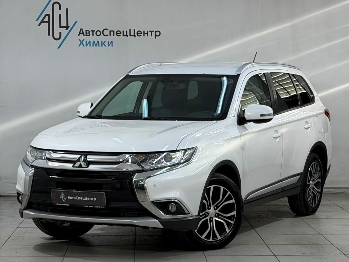 Открыть фотографии: Mitsubishi Outlander III Рестайлинг 2