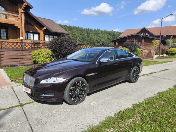 2013 Jaguar XJ IV (X351), коричневый - вид 4