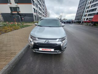 2021 Mitsubishi Outlander III Рестайлинг 3, серый, 3100000 рублей, вид 1