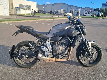 2014 Yamaha MT-07 (FZ-07), чёрный, 500000 рублей, вид 2
