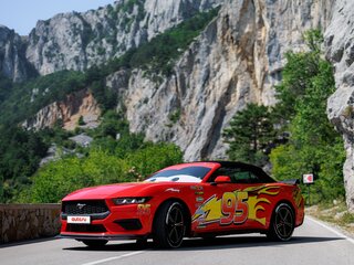 2024 Ford Mustang VII, красный, 6800000 рублей, вид 3