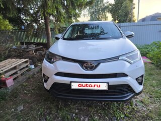 2018 Toyota RAV4 IV (XA40) Рестайлинг, белый, 3000000 рублей, вид 2