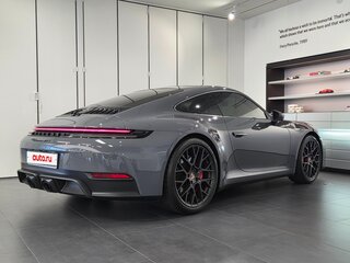 2025 Porsche 911 Carrera GTS VIII (992) Рестайлинг, серый, 25115700 рублей, вид 2