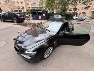 2008 BMW 6 серии 650i II (E63/E64) Рестайлинг, чёрный, 1449900 рублей, вид 5