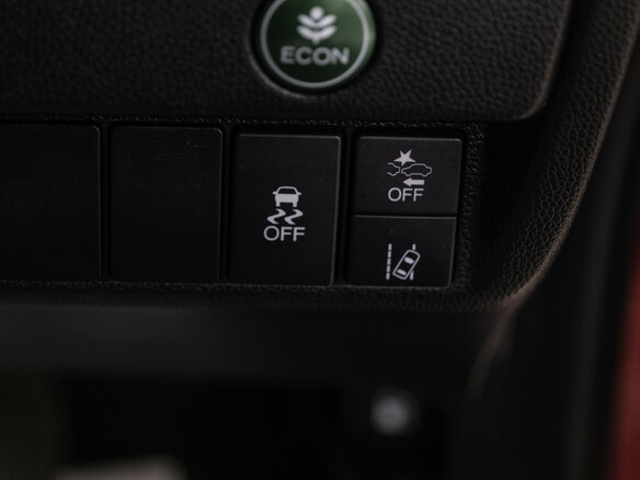 2019 Honda Fit III Рестайлинг, красный - вид 27