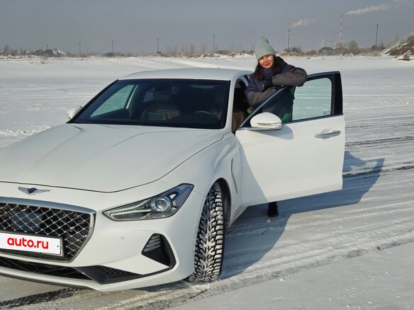 2019 Genesis G70 I, белый, 3250000 рублей
