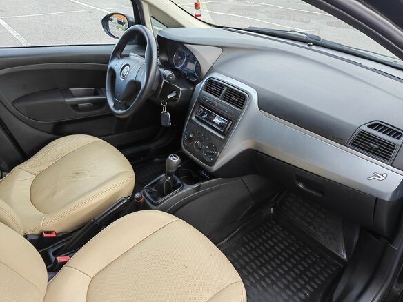 2008 Fiat Punto III Grande Punto, чёрный, 360000 рублей - вид 9