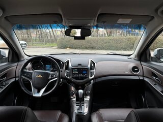 2013 Chevrolet Cruze I Рестайлинг, серый, 1100000 рублей, вид 2