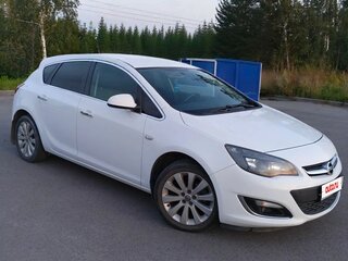 2013 Opel Astra J Рестайлинг, белый, 720000 рублей, вид 2
