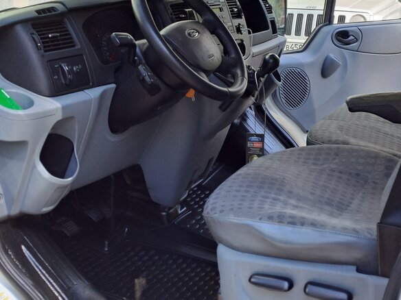 2011 Ford Transit, белый, 1250000 рублей - вид 1