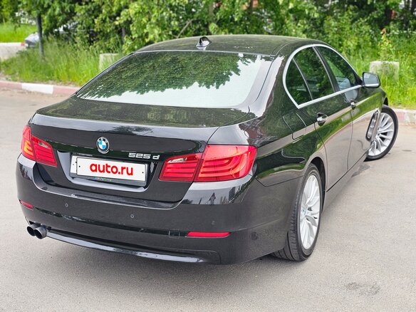 2012 BMW 5 серии 525d xDrive VI (F10/F11/F07), чёрный - вид 6