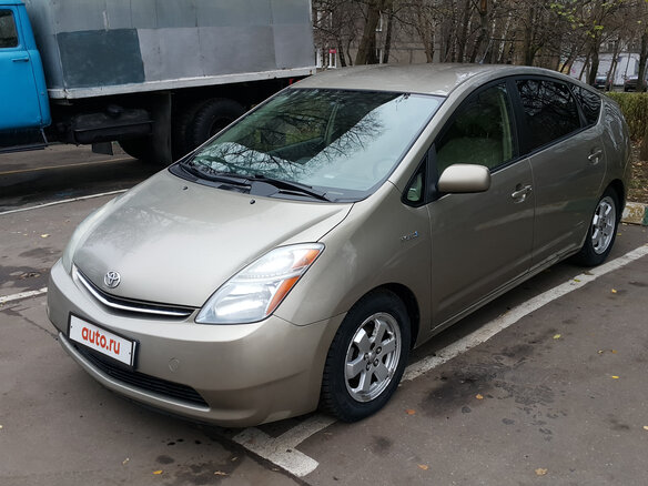 2006 Toyota Prius II (XW20), бежевый - вид 2