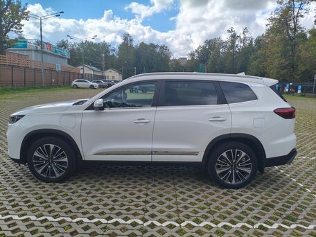 2023 Chery Tiggo 8 Pro Plug-in Hybrid, белый, 2700000 рублей, вид 5