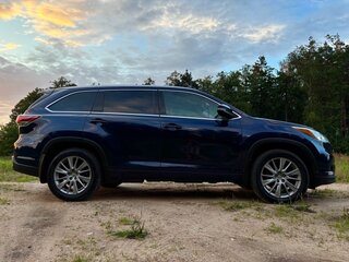 2014 Toyota Highlander III (XU50), синий, 2100000 рублей, вид 4