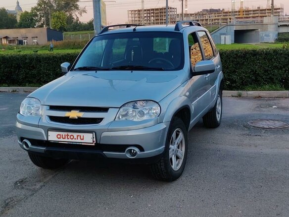 2015 Chevrolet Niva I Рестайлинг, серый, 795000 рублей
