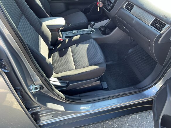 2013 Mitsubishi Outlander III, серый, 1700000 рублей - вид 31