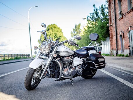 2007 Yamaha XV 1900, белый, 850000 рублей, вид 1