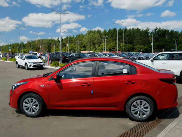 2025 Solaris KRS, красный, 2560000 рублей - вид 4