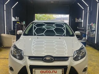 2013 Ford Focus III, белый, 1450000 рублей, вид 2