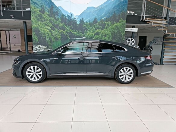 2020 Volkswagen Arteon I, серый, 3100000 рублей - вид 12