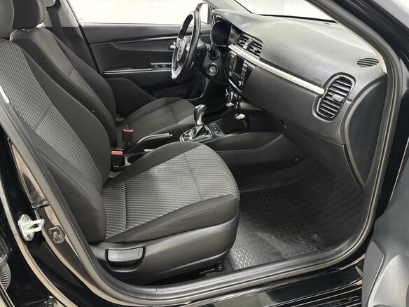 2019 Kia Rio X-Line IV, чёрный - вид 12