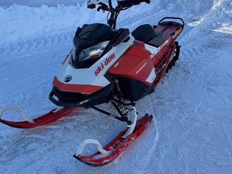 2019 BRP Ski-Doo Summit 850, красный, 1250000 рублей, вид 3