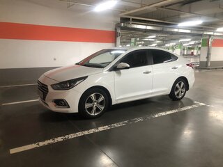 2017 Hyundai Solaris II, белый, 1700000 рублей, вид 1