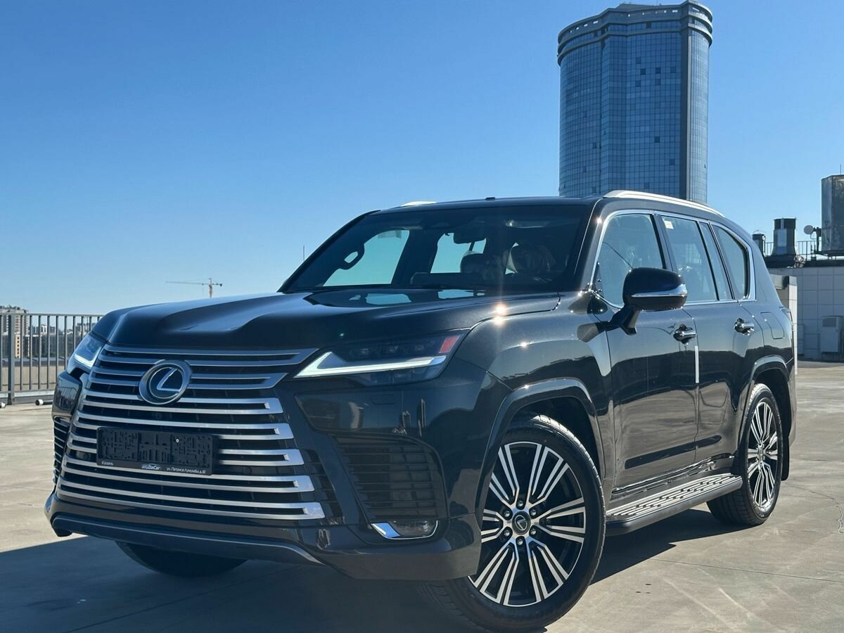 Открыть фотографии: Lexus LX IV