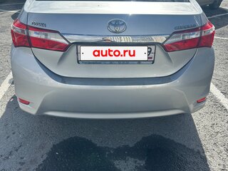 2013 Toyota Corolla XI (E160, E170, E180), серебристый, 870000 рублей, вид 3
