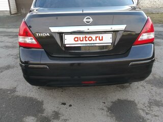 2011 Nissan Tiida I Рестайлинг, коричневый, 850000 рублей, вид 2