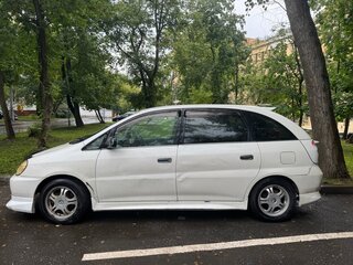 1998 Toyota Nadia, белый, 370000 рублей, вид 4
