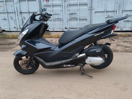 2016 Honda PCX 125, чёрный, 199000 рублей, вид 2