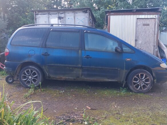 1998 Ford Galaxy I, синий, 100000 рублей - вид 2