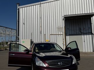 2010 Nissan Teana II (J32), пурпурный, 850000 рублей, вид 2