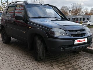 2014 Chevrolet Niva I Рестайлинг, чёрный, 659999 рублей, вид 3