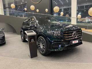 2025 Mercedes-Benz GLS 450 II (X167) Рестайлинг, зелёный, 15000000 рублей, вид 3