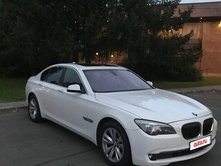 2012 BMW 7 серии 730d V (F01/F02/F04), белый, 2750000 рублей, вид 2