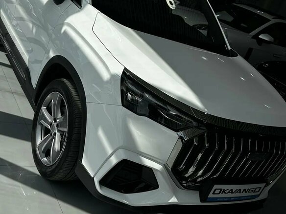 2026 Geely Okavango I Рестайлинг, белый, 4025000 рублей