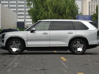 2026 Zeekr 9X 70 kWh, серебристый, 12416000 рублей, вид 4