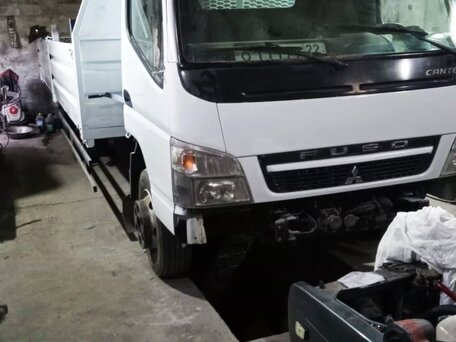2012 Fuso (Mitsubishi) Canter, белый, 2800000 рублей, вид 2