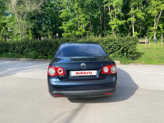 2010 Volkswagen Jetta V, серый, 595000 рублей, вид 3
