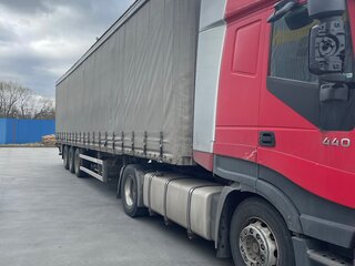 2008 Iveco Stralis, красный, 1450000 рублей, вид 4