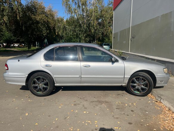 1997 Nissan Cefiro II (A32), серебристый, 420000 рублей - вид 4