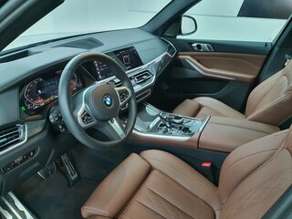 2023 BMW X5 40i IV (G05/G18), чёрный, 13995000 рублей, вид 5