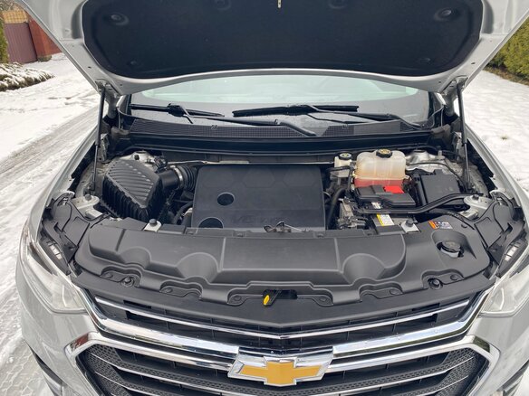 2018 Chevrolet Traverse II, серебристый, 2250000 рублей - вид 14