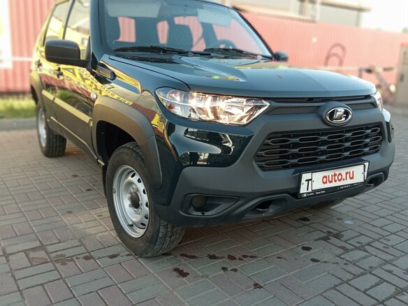 2023 Lada (ВАЗ) Niva Travel I, зелёный, 1360000 рублей - вид 1